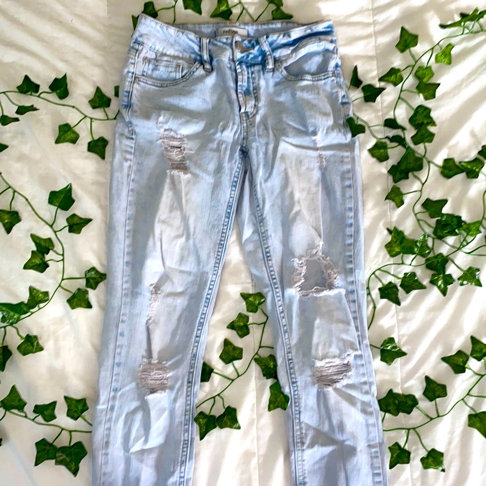 light ripped skinny jeans